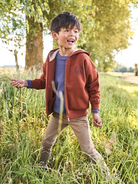 Pantalón slim MorphologiK 'waterless' para niño, con ancho de caderas fuerte BEIGE MEDIO LISO CON MOTIVOS+BEIGE OSCURO LISO CON MOTIVOS 