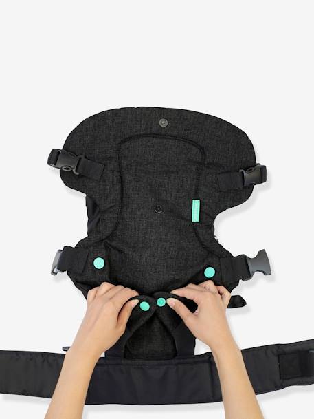 Portabebés con babero lavable Flip 4 en 1 INFANTINO negro 