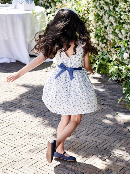 Vestido de fiesta con flores y plumetis y cinturón con lazo detrás para niña crudo 