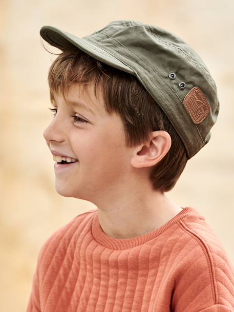 Gorra aventurero niño VERDE MEDIO LISO CON MOTIVOS 