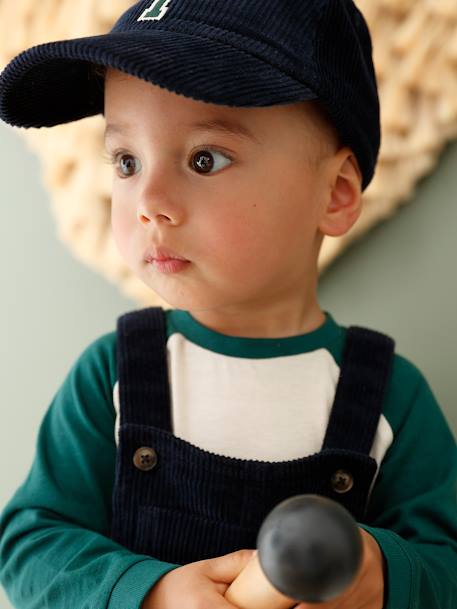 Conjunto de 4 prendas para bebé: camiseta + peto + gorra + calcetines azul oscuro 