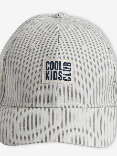 Gorra lisa con bordado delante para niño azul marino+liquen+rayas beige 