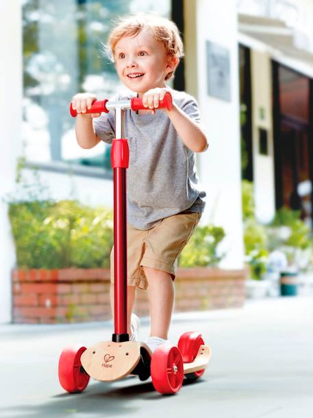 Patinete HAPE Rojo claro liso con motivos 