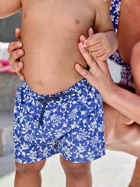 Bañador short estampado flores estilizadas bebé niño azul estampado 