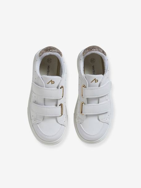 Zapatillas infantiles con detalles dorados blanco estampado 